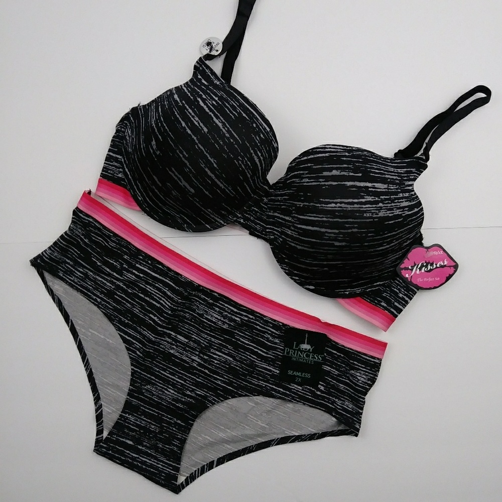 Plus Size Bra Pantie Set